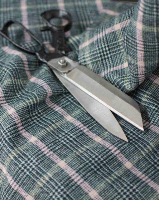 Manufacturers of premium woolen fabrics and yarn in India